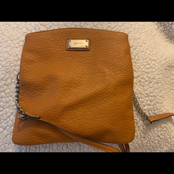 Nine West Crossbody/Wristlet - Picture 5 of 6